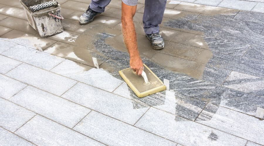 Expert new roof installation services in New Franklin, MO